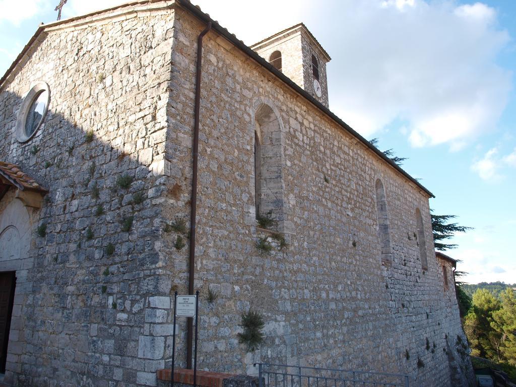 فندق Locanda La Pieve Semproniano المظهر الخارجي الصورة